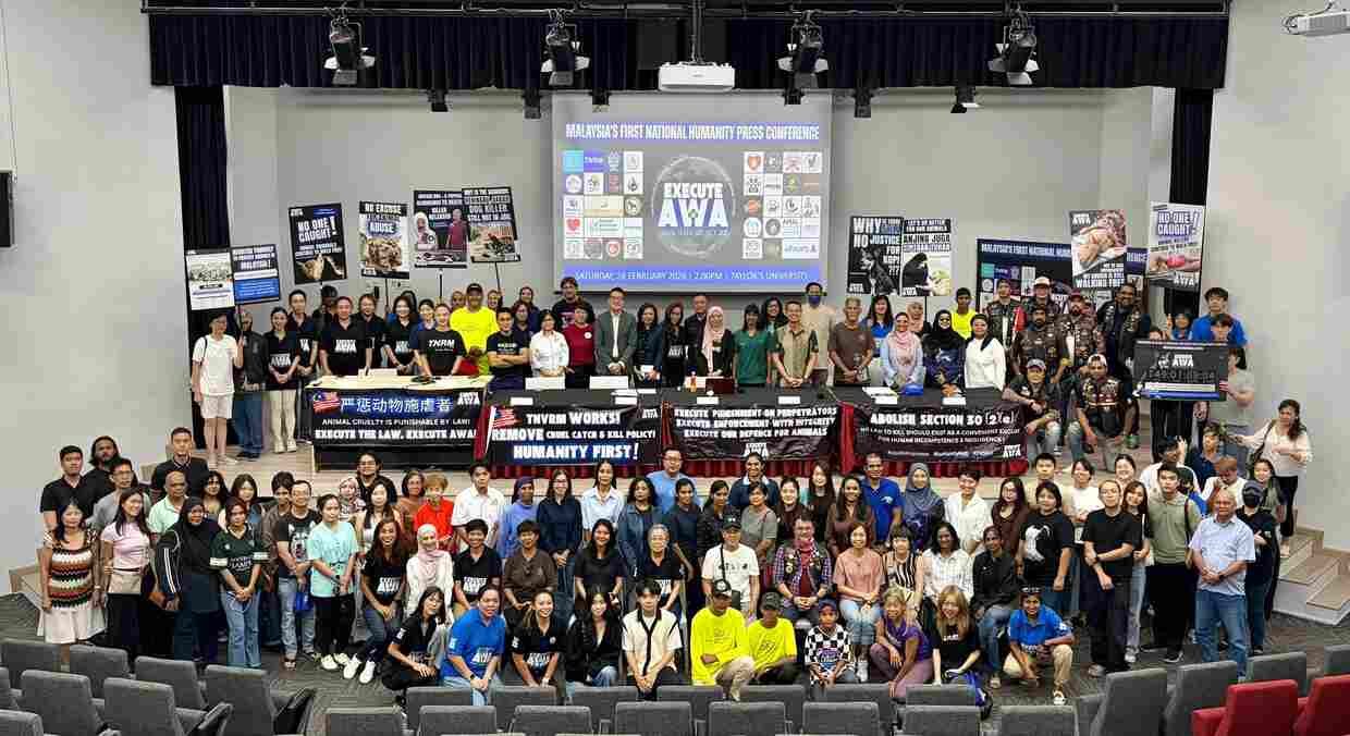 executeawa-first-national-humanity-press-conference-2